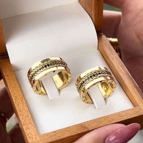 Alianças de casamento em Ouro 18k  - Modelo Londres