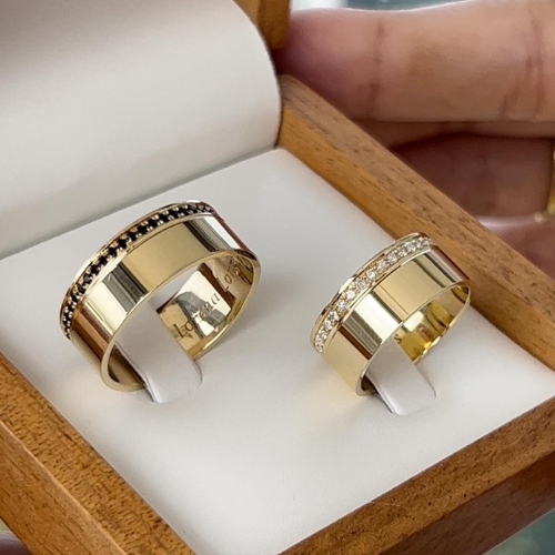 Alianças de casamento em Ouro 18k - Modelo Liverpool