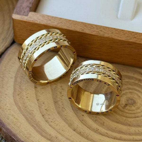Alianças em Ouro 18k
- Modelo Pinheiros
