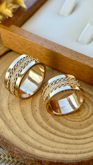 Alianças em Ouro 18k
- Modelo Pinheiros