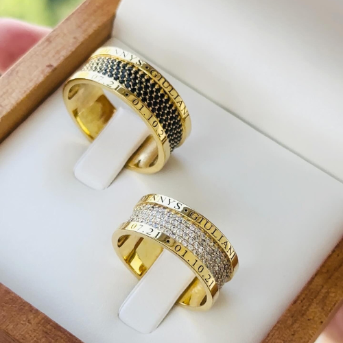 Alianças de casamento em Ouro 18k - Modelo Calabró